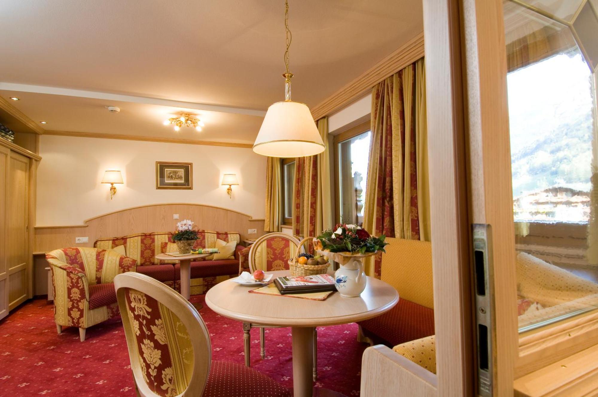 Alpenhotel Fernau Neustift im Stubaital Bagian luar foto